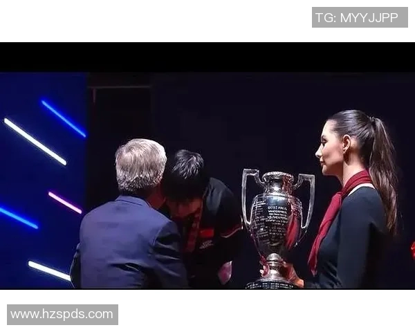 女朋友视角揭秘当红足球球星赛场内外的爱情与奋斗故事