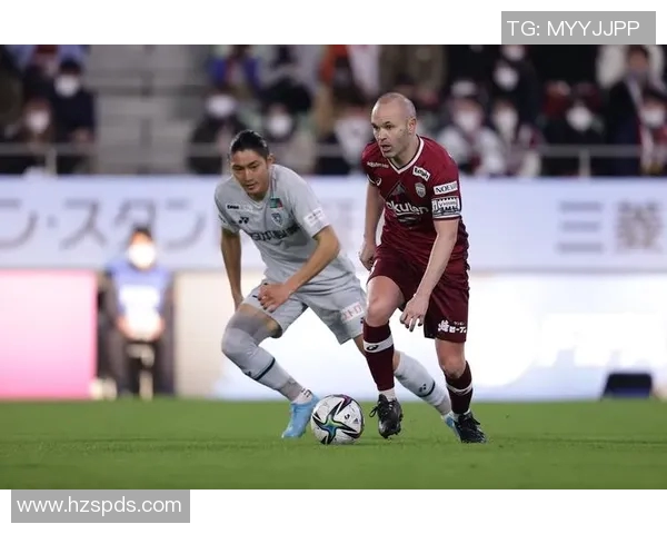 日本足球球星精彩混剪展现多面才华与赛场激情